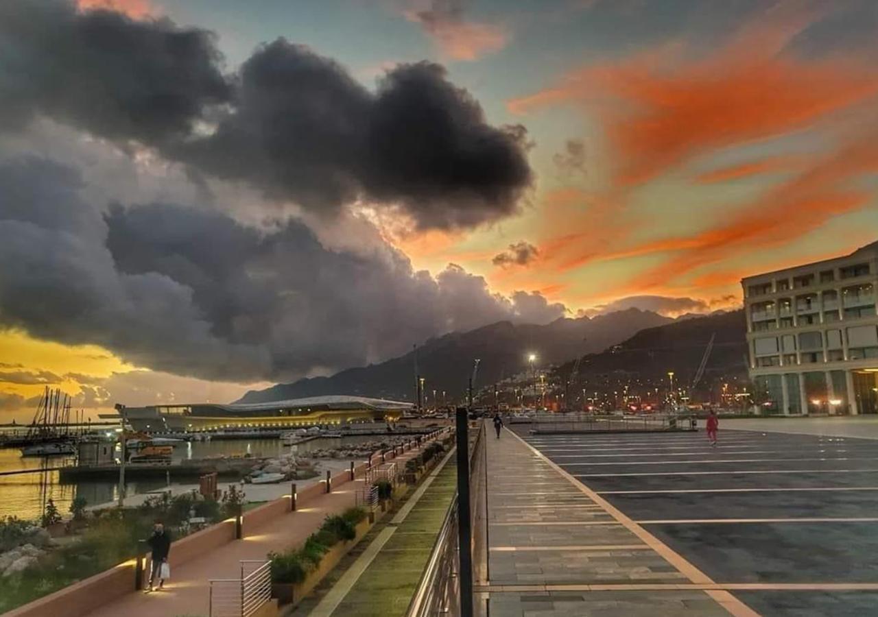 Appartamento Dimora Del Corso Salerno Esterno foto