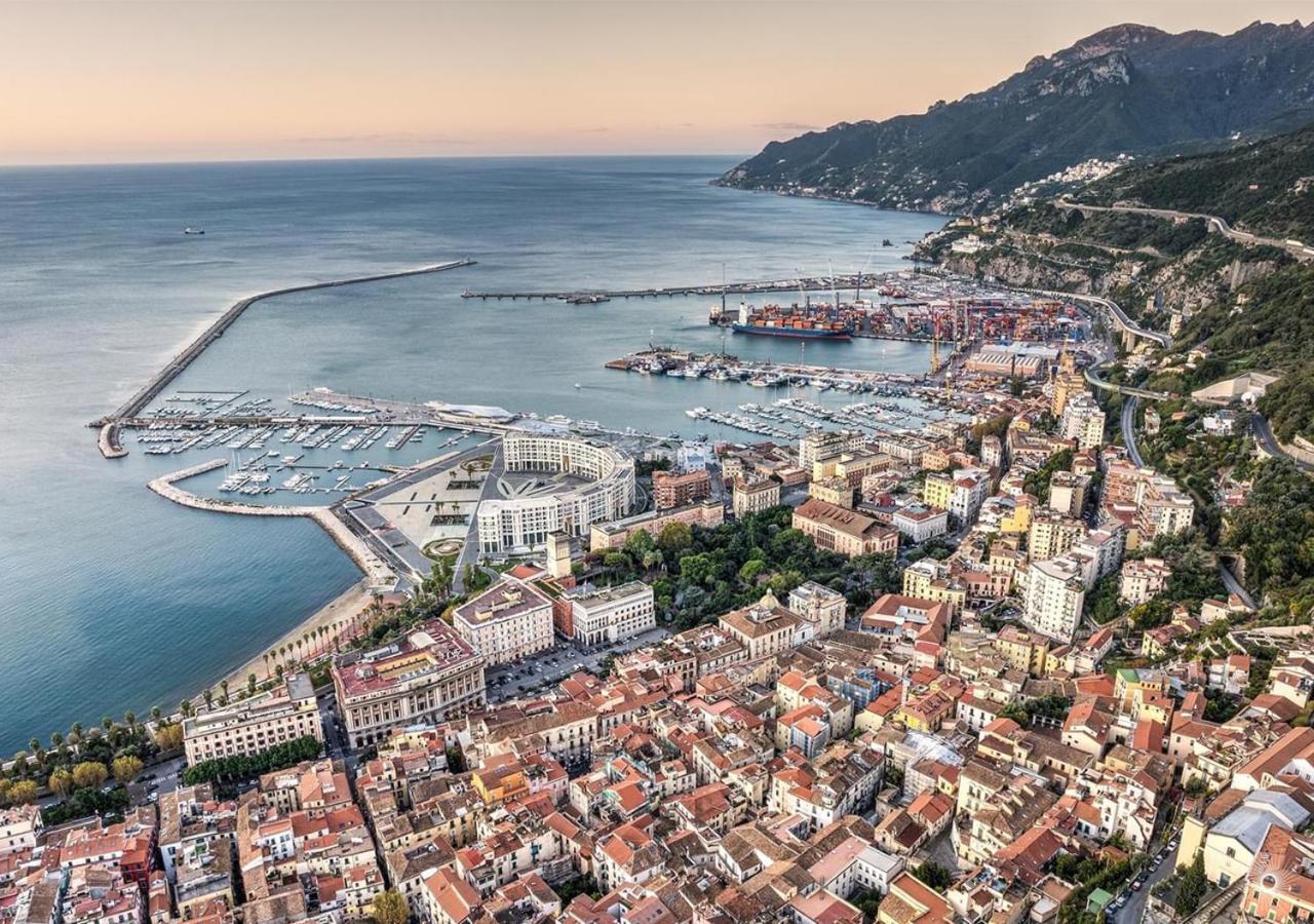 Appartamento Dimora Del Corso Salerno Esterno foto